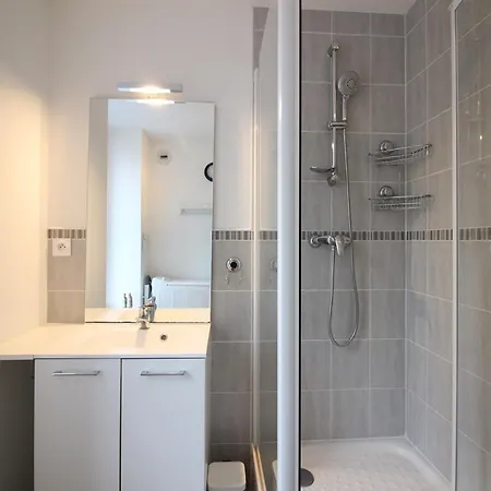 Appartement Mont-dore, 4 Pièces, 6 Personnes - Fr-1-415-24